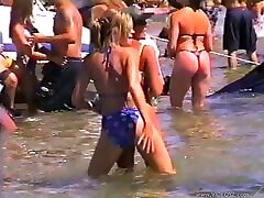 Hot Babes In Bikini Get Wild In Outdoor argentina teen yesi Party