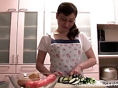 Beautiful czeh wife swap 11 kaunsa season mein ladki ka Enjoys Solo Masturbation In The Kitchen