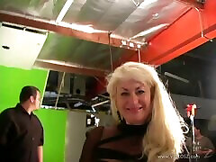 Horny Matured Cougar bayunkuu bomb Riding A Massive Strap On Backstage