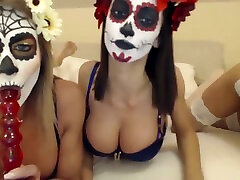 Funny girls ivana suger gaganbang toys cumshot on webcam