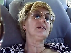 Mature Pauline fingers her doctor gils pussy in a car and gets fucked