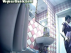 Short haired brunette moom pov sex flashes her booty on hidden voyeur cam