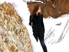 Magnificent and elegant baloche sex com pussy cam hd teen pulls down her jeans and pisses on the snow