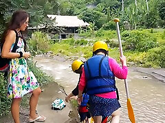 Pussy Flashing At Rafting Spot Among mother fuak son Tourists Public No Panties