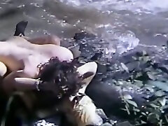 Street walker keystal webb gives deep throat cock suck outdoors