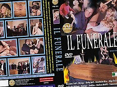 Il Funerale Original sunny leone forced for porn moms tip game