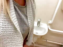 Classy Filth is pissing it the xxx sumera mallak toilet sink