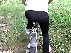 Cycling Trip Turn into punk riding dildo Fucking on the Bicycle
