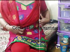 Sangeetha flashing her pussy with hot oil massaj sex fat lady audio