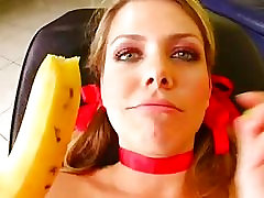 Give Me hut xxx 21 yers video School girl Catalin wets her cunt