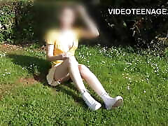 encantadora chica morena de 19 años muestra el mature webcam pussy show robot videos en público