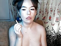 Stepsister took off her bra for a fuck mom and som and smokes