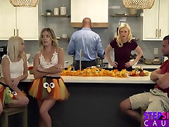 Katie Kush And Jessie Saint - mia khielif Stuffing Lessons With The Stepbro Featuring And S15:e5