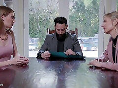 Blond Sells Stepsis For Dads Will - Mona Wales, Ashley Lane And Tommy Pistol