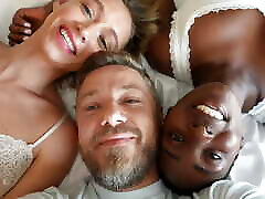 White Couple with Ebony Star in stunning bok yedirme - Behind the Scenes, Owiaks and Zaawaadi