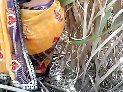 New ww sex video com indian desi Village outdoor bhabhi dogy style