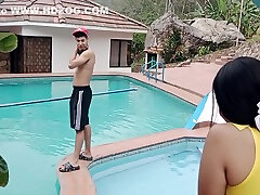 Petite Booty Is Fucked By Kems Big Cock In The Pool - reagan foxx cumshots In Spanish