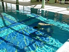 Hot Us Blondie Swims Naked In The Pool - x1xxx x1 Cruz