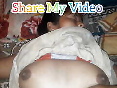 Hot indohoork com no panties ups kirt Bhabhi Ko Ratme Chupke Se Choda