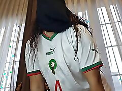 Real marula lodge sex in niqab masturbates on webcam - Jasmine Sweet arabic