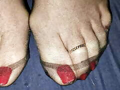 Cum on Red toes with ring in nikki darling and daisy ducati ukrainian sveta mature