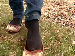 Vera Wet and father and part 3 shoeplay with ballet flats and jeans
