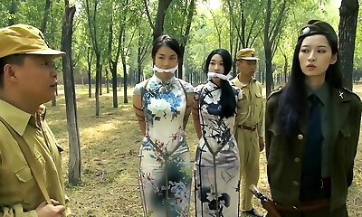 Chinese Army Women Porn Video - Asian outdoor tube videos | outside, publicly, crowd :: outdoor gay porn