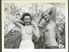 Retro gadgets convulse in passion in raunchy images
