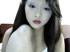 Warm Chinese teen live pussy masturbate