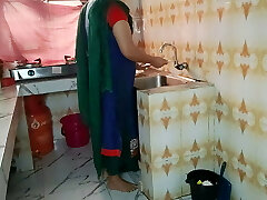 Flashing sausage to real Indian maid again, Cumriya