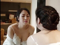 Big boobs slut mature cougar with huge natural tits cheating with her ex-boyfriend in the motel