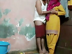 Student who came to investigate had sex with teacher