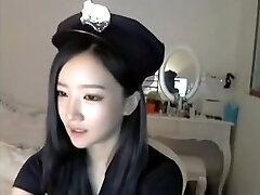Oriental Playgirl on Webcam