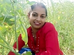 Cuckold the sister-in-law working on the farm by luring money In hindi voice
