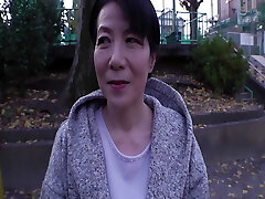 H074G03 A beautiful but cute mature girl loses her libido and makes an AV appearance! Nasty Intercourse that jiggles the lush body indecently and sprees!