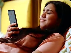 Super Super-hot Desi Women Hot Romance