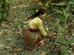 Super sexy desi women pulverized in forest
