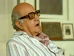 رنگارنگ و سنین,