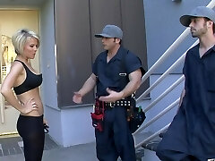 Gorgeous towheaded woman enjoys during MMF threesome - Kayla Synz