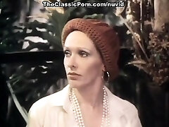 Desiree Cousteau in old school sex site