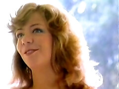 Retro slut with saggy cupcakes gets fucked missionary style