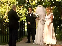 Cheating bride gets her twat mercilessly boinked by the best man