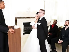 Curvy white wife with big tits spitroasted by black guys in