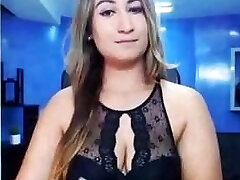Girl with huge tits and a nice bra