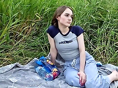 Cute Slim Stunner Offers Her BF To Play Truth-or-Dare & Ends Up Fucking With Him In the Lap Of Nature