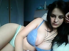 Sexy Superhot Big Bumpers Webcam Teasing Milf Ameman