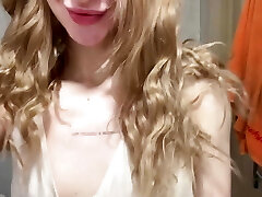 mommy teasing your perfect cupcakes