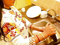 HARDCORE FUCKING OF MY FREINDS MOM, Indeed ENJOYING