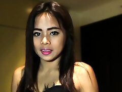Swingeing eastern cutie gets awarded with sex