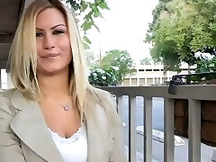Kinky Blonde Wants To Show You Her Gorgeous Pussy